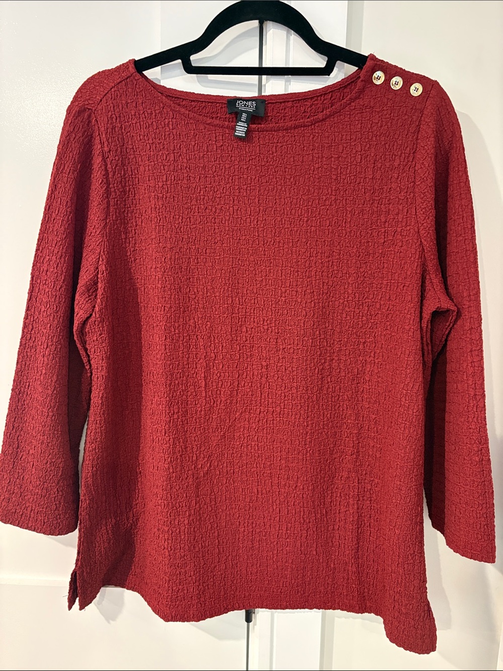 Jones New York Burgandy Textured Boatneck Sweater with Shoulder Buttons Size L